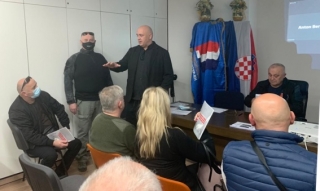 PHOTO-2022-02-21-21-14-13