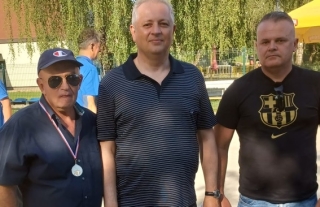 PHOTO-2022-06-04-21-35-56 4