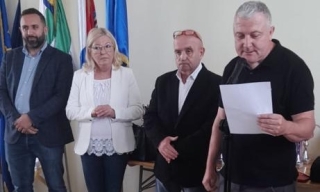 PHOTO-2023-06-11-21-03-47 3