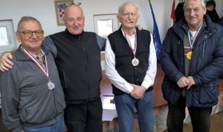 picture320404.jpgx picture320404.jpgx